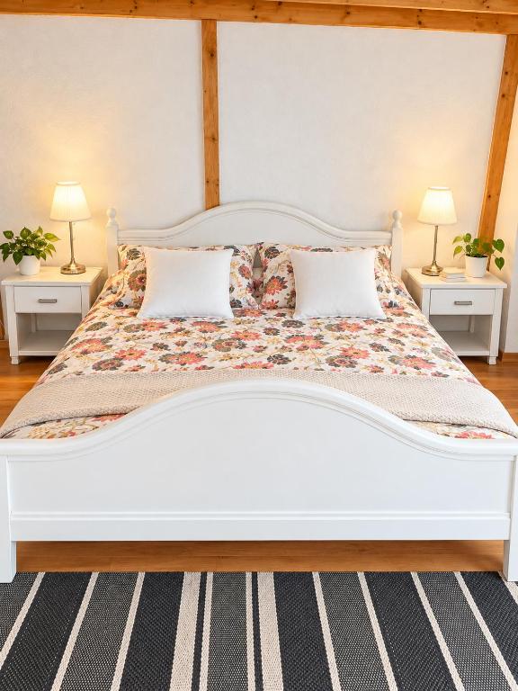 Lily's Palace - B&B Budapest