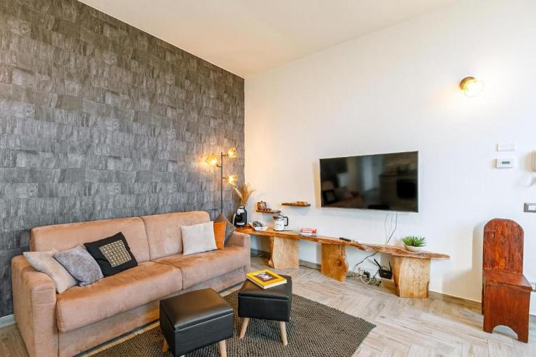 Milano Malpensa 2 min - Suite With Wifi, AC, Free Park - B&B Cardano al Campo