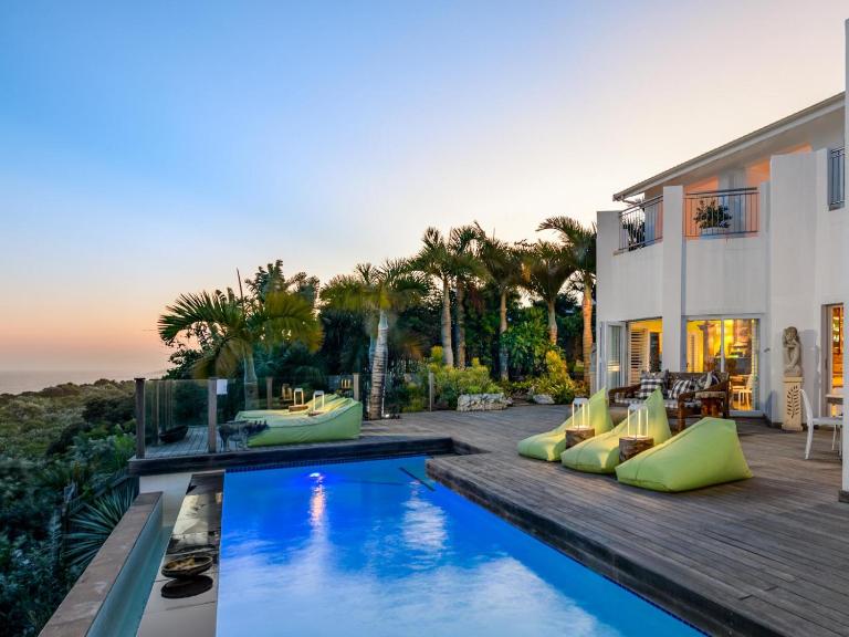 Nakai Beach Homestay - Bed and Breakfast Trafalgar