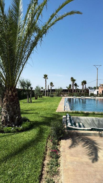 Bohemian lodge guest house - B&B Ayt Namous