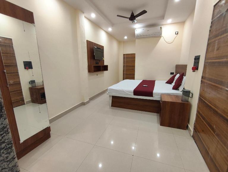 Unnati Guest House Near Kal Bhairav Temple - Ferienwohnung Varanasi