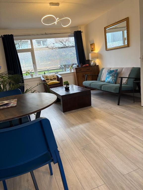 Kennedy Path 1 Bedroom Apartment - Ferienwohnung Glasgow