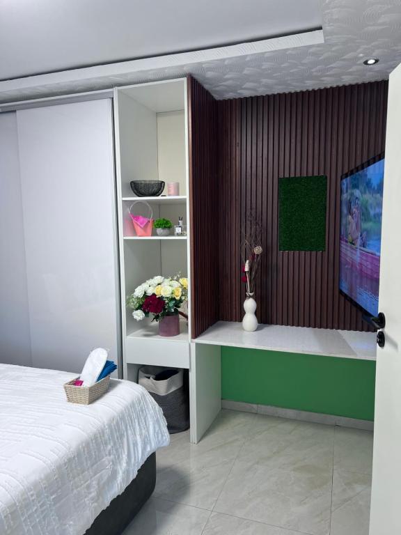 1 bed cottage - B&B Harare