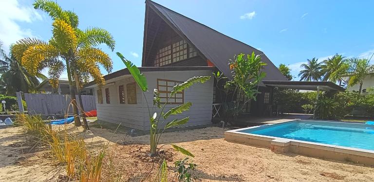 Moorea Pool & Lagoon House - B&B Maraa