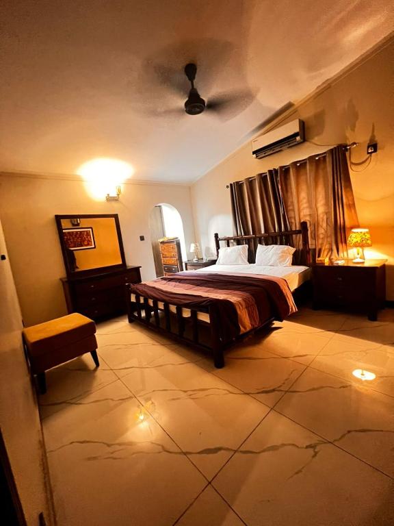 Waves Guest House Clifton Khi - B&B Karachi