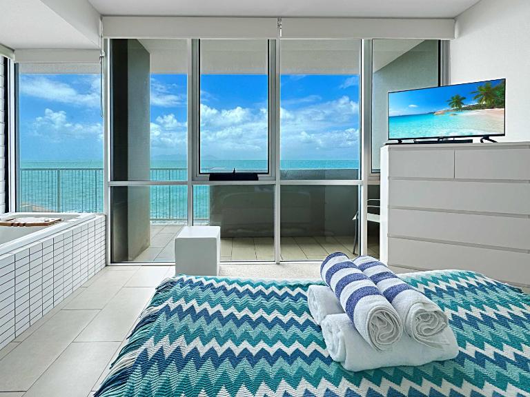 1 Bright Point Apartment 4203 - B&B Nillup