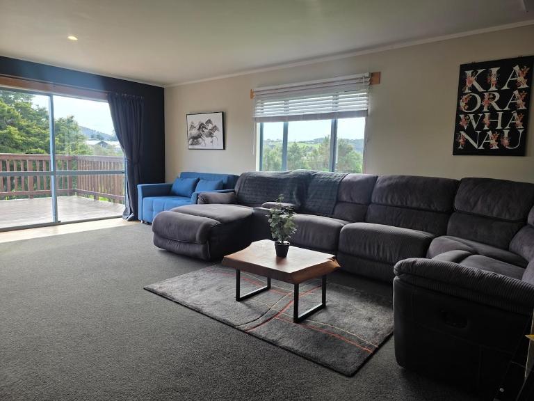 Bright Whangarei Haven Perfect Indoor-Outdoor Flow - B&B Whangarei
