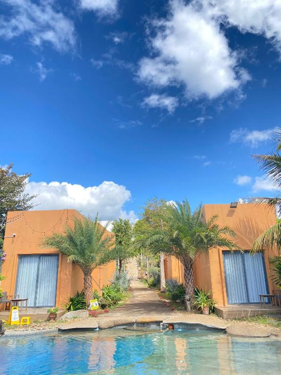 NUBA Homestay Hồ bơi & Bếp riêng, Buôn Mê Thuột - B&B Buon Ma Thuot