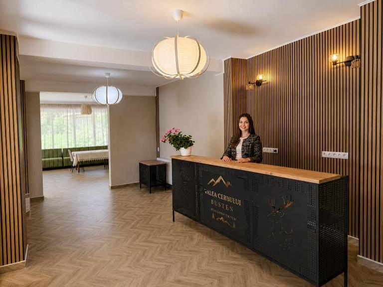Valea Cerbului Retreat - Chambres d'hôtes Buşteni