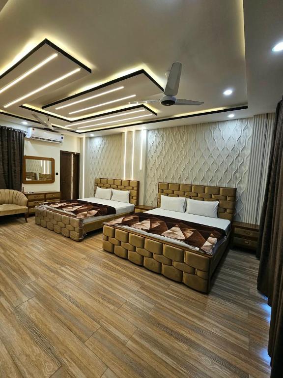 Designer HouseNoor Residence Wifi Ac Islamabad - Bed and Breakfast Islamabad