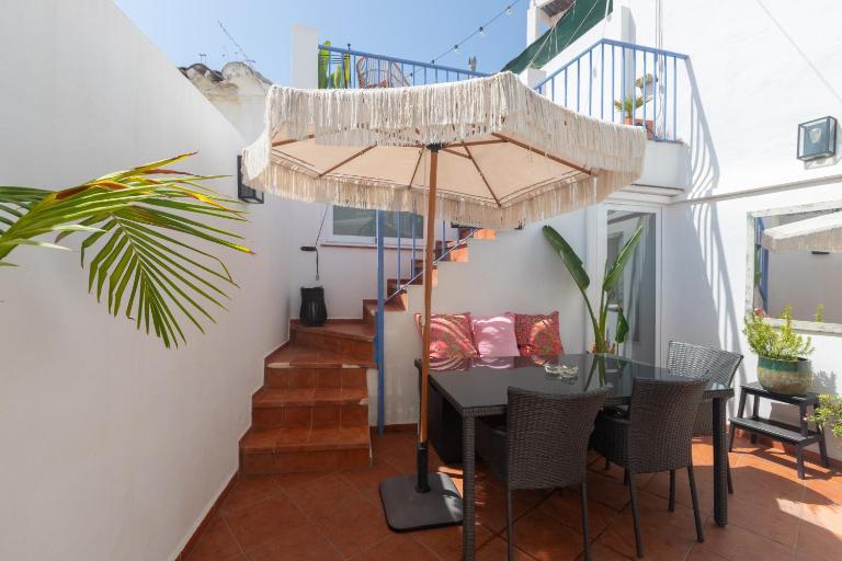 Casa Mia Central Estepona Old Town Cozy House 3 bedrooms - Chambres d'hôtes Estepona