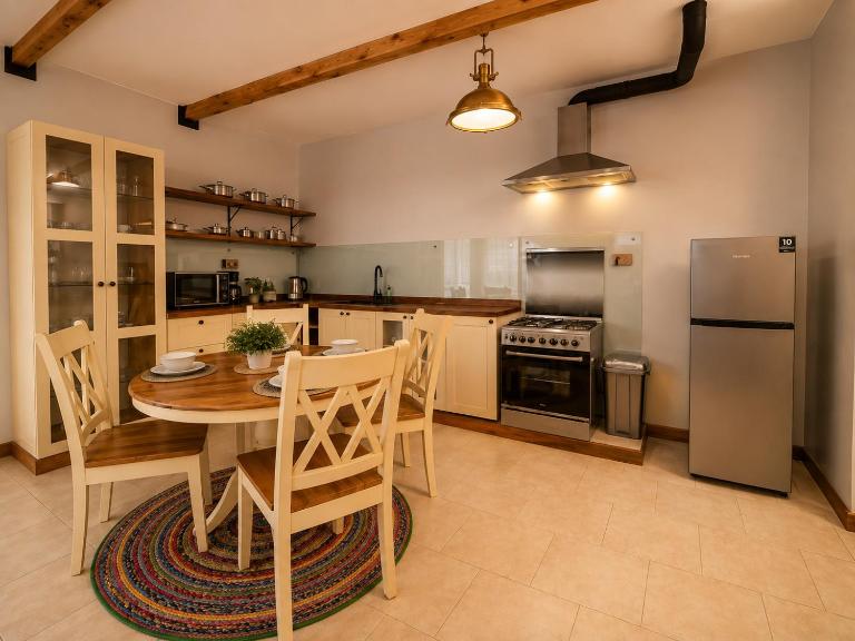 Mwalosun Luxury Vintage Apartments - Chambres d'hôtes Kampala