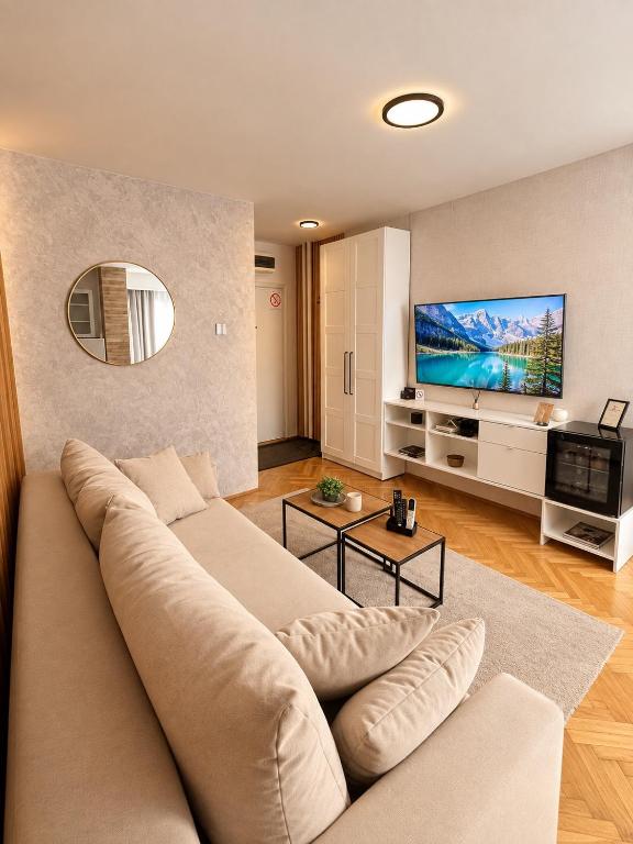 Ana Central Studio - Ferienwohnung Smederevo