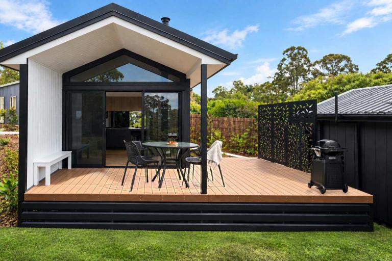 Luxe Villa - Ocean Views 15km to Coolum Beach - B&B Nindaroo