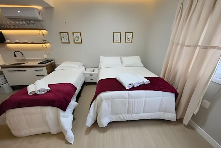 E.G. Jardim, situado no Shopping 102 Rosas - B&B Caxias do Sul