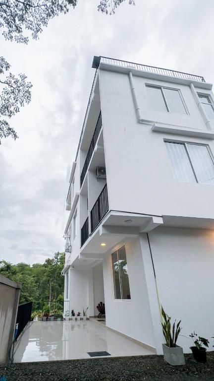 Romara Living - B&B Balangoda