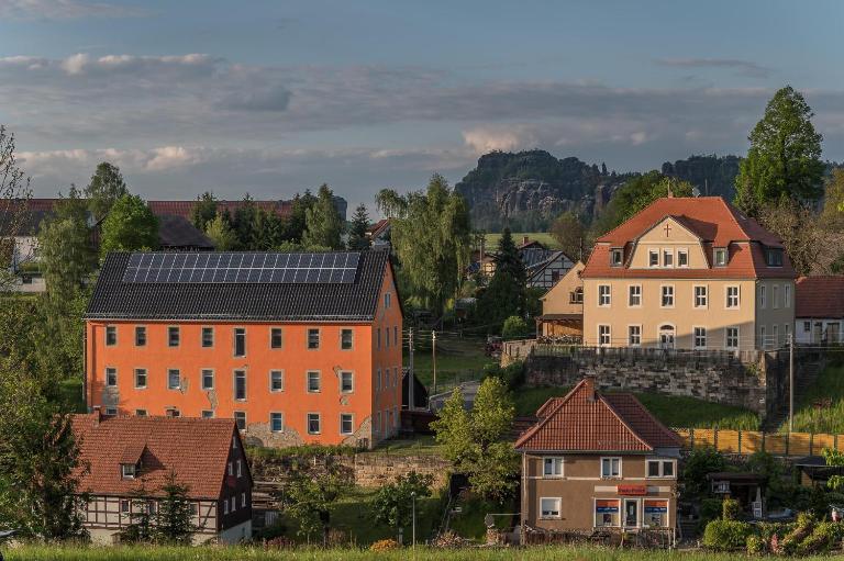 Ferienhaus "Alte Schule" Reinhardtsdorf - B&B Reinhardtsdorf