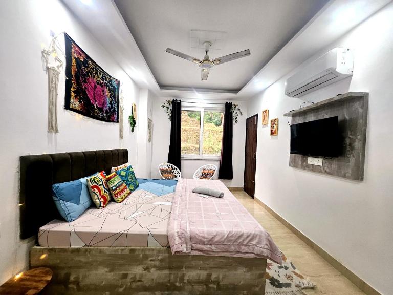 Tripodas 1 BHK Apartment Peaceful Stay - B&B Rishīkesh
