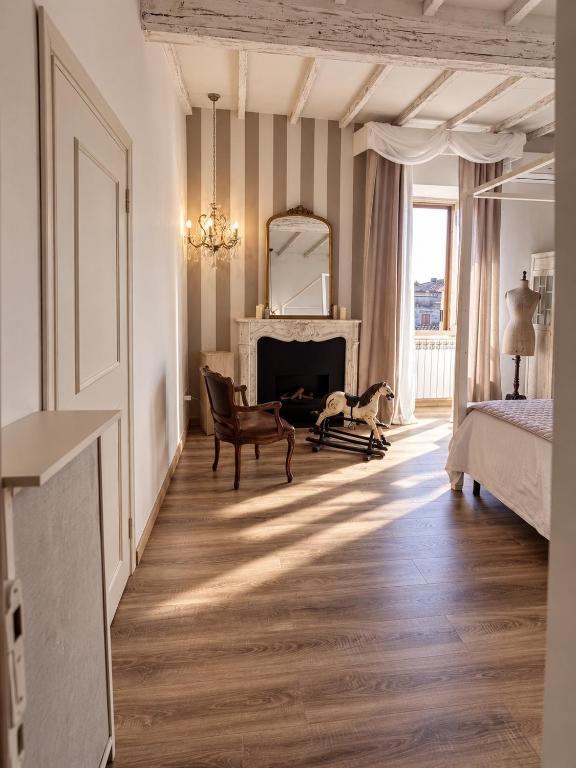 Palazzo Calderini- Historic Boutique Stay - B&B Castiglion Fiorentino