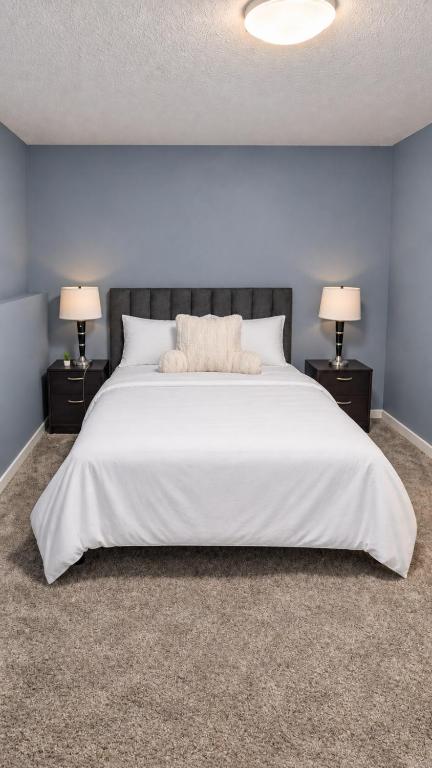 Cozy One Bedroom Suite that Sleeps Four - B&B Prince George