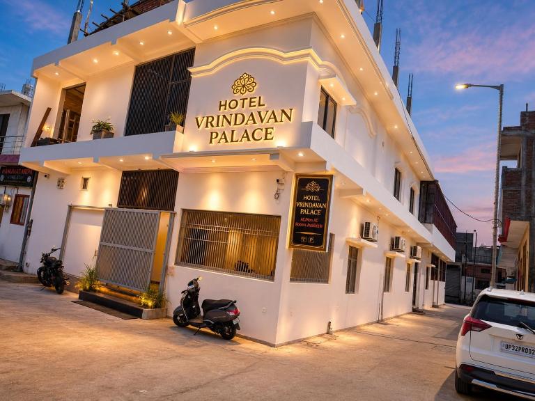 Vrindavan Palace Near Ram Mandir Ayodhya - Bed and Breakfast Ayodhya