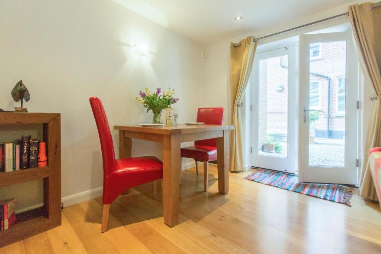 Stones Throw - B&B Aldeburgh
