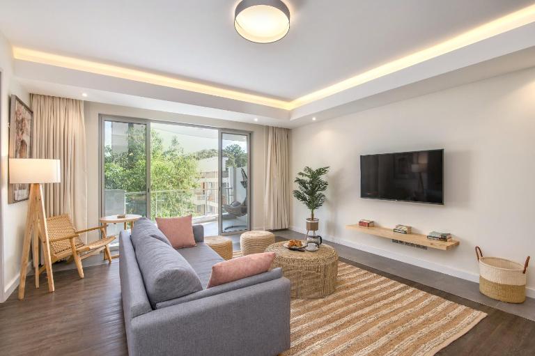 Capital M Sapphire Line 1 bed by YourHostNairobi - B&B Nairobi