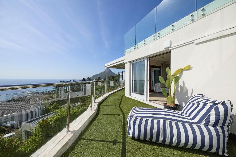 Mountain Oasis - Tide & Tranquility with Inverter - Ferienwohnung Kapstadt