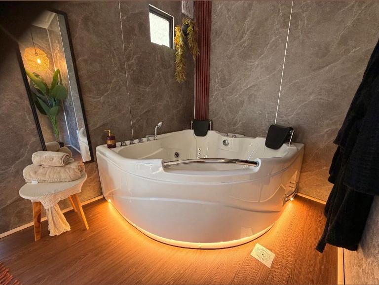 Casa Colmena opción jacuzzi interior - Ferienwohnung Villa Alemana