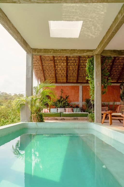 Coyote, 6BR Ocean View Villa, Playa del Amor - Bed and Breakfast Puerto Ángel