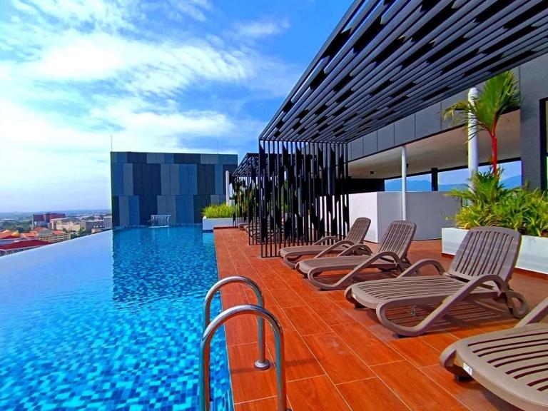 Emerald Sky Suites l The Horizon Ipoh l by Grab A Stay l 1-8pax - B&B Ipoh