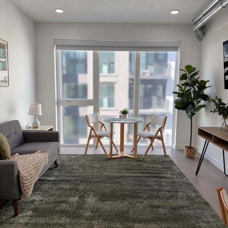 Downtown SLC Studio King Bed Free Parking - B&B Salt Lake City