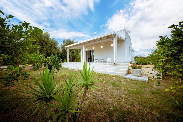 Dimora Agrumea - Bed and Breakfast Avola