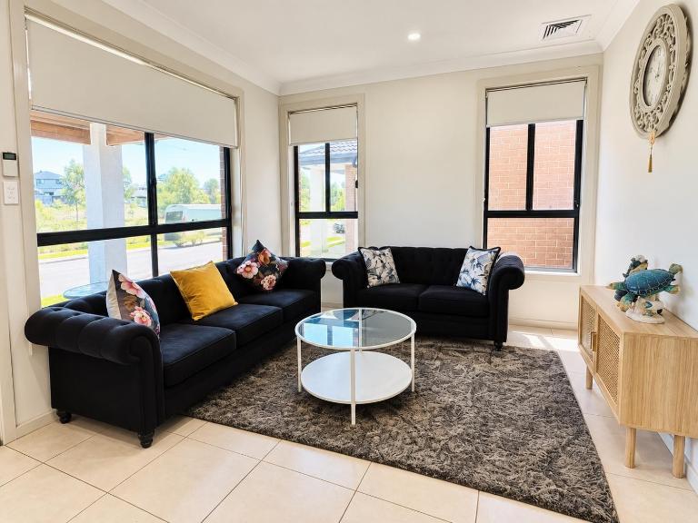 Modern 4BR 3 Bath Home in Grantham Farm - B&B Riversteen