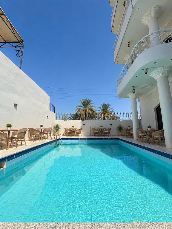 Nile crown Apartments - Ferienwohnung Al Aqālitah