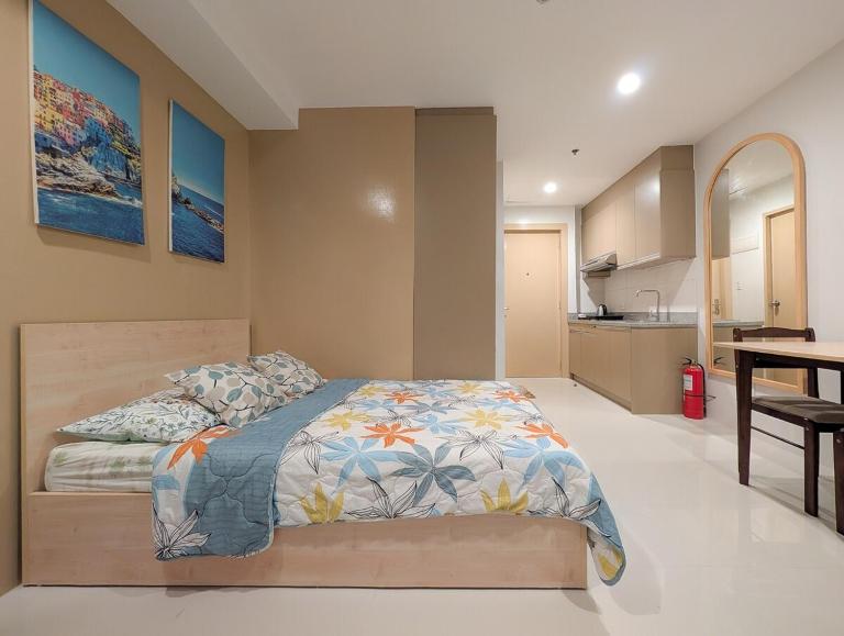 Peaceful Minimalist Retreat in Bamboo Bay - B&B Mandaue City