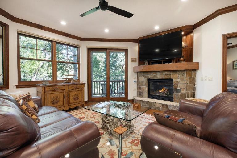 Brookside Townhome #303 - B&B Avon
