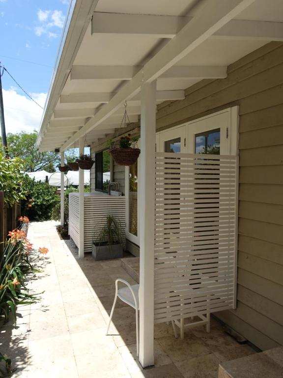 Winston Cottage - B&B Palmwoods