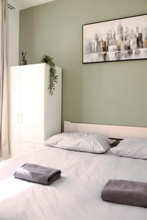 Comfortable City Centre Apartment for 2 by AP - Ferienwohnung Pilsen