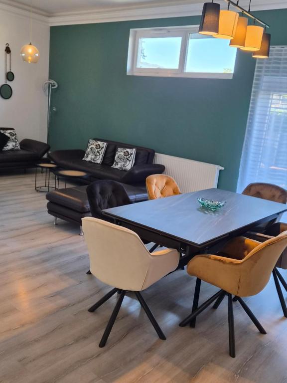 Exklusive FW mit 3 SZ und großer Terrasse - B&B Gratkorn