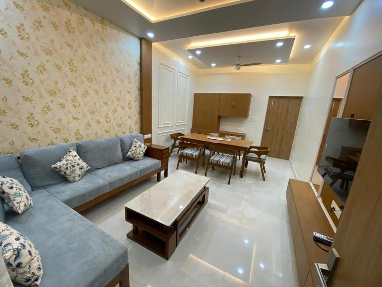 Kusum Niwas - B&B Mahlu