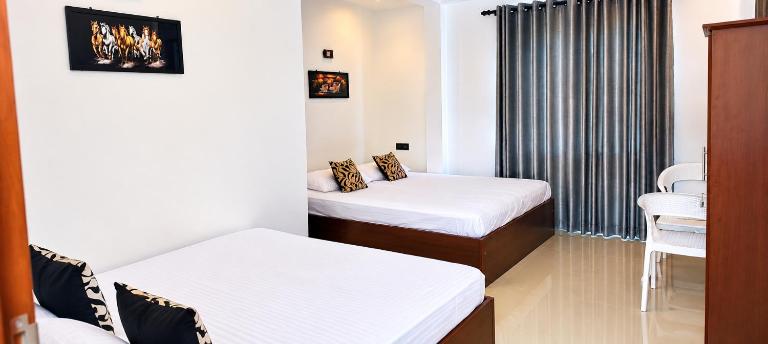 Kandy Nivahana Heights Homestay - B&B Kandy