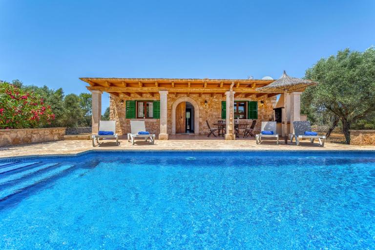 Son Garrot by dracmallorca - Bed and Breakfast Santanyí