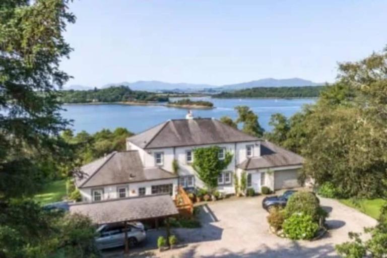 Luxury Highland Villa Private Estate & Beach - Chambres d'hôtes Appin