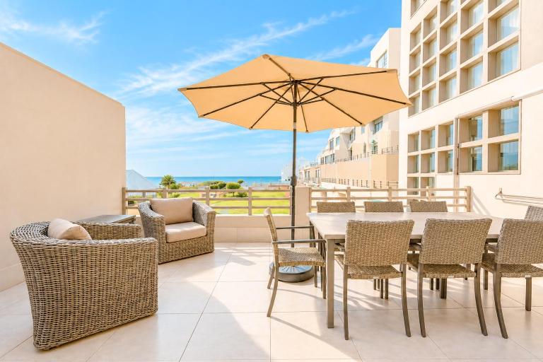 Coastal Hospitality - De Valle 24 - Chambres d'hôtes Mossel Bay