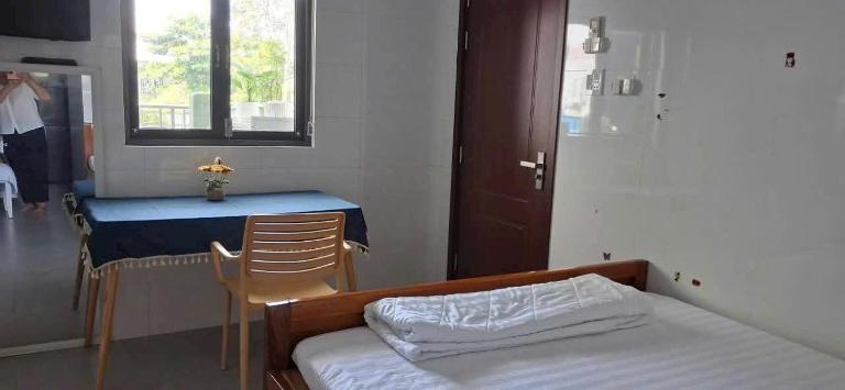Nhà Nghỉ THẢO NGUYÊN - Bed and Breakfast Đông Lợi
