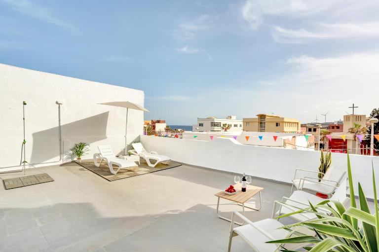 Casa Firina - Seaside House with Solarium - B&B Las Eras
