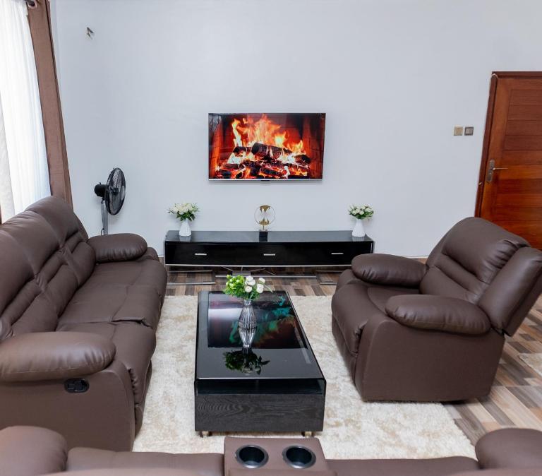 Sofitel Executive 4 bedrooms all ensuite - Ferienwohnung Kisumu