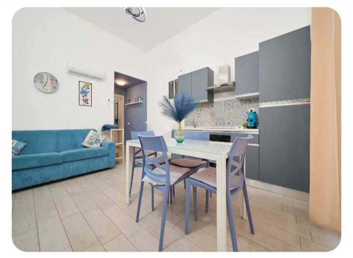Blue House - B&B Follonica