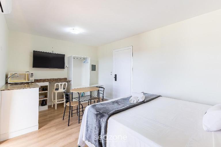 Studio contemporâneo c/ vista da cidade UPP0215 - B&B Curitiba
